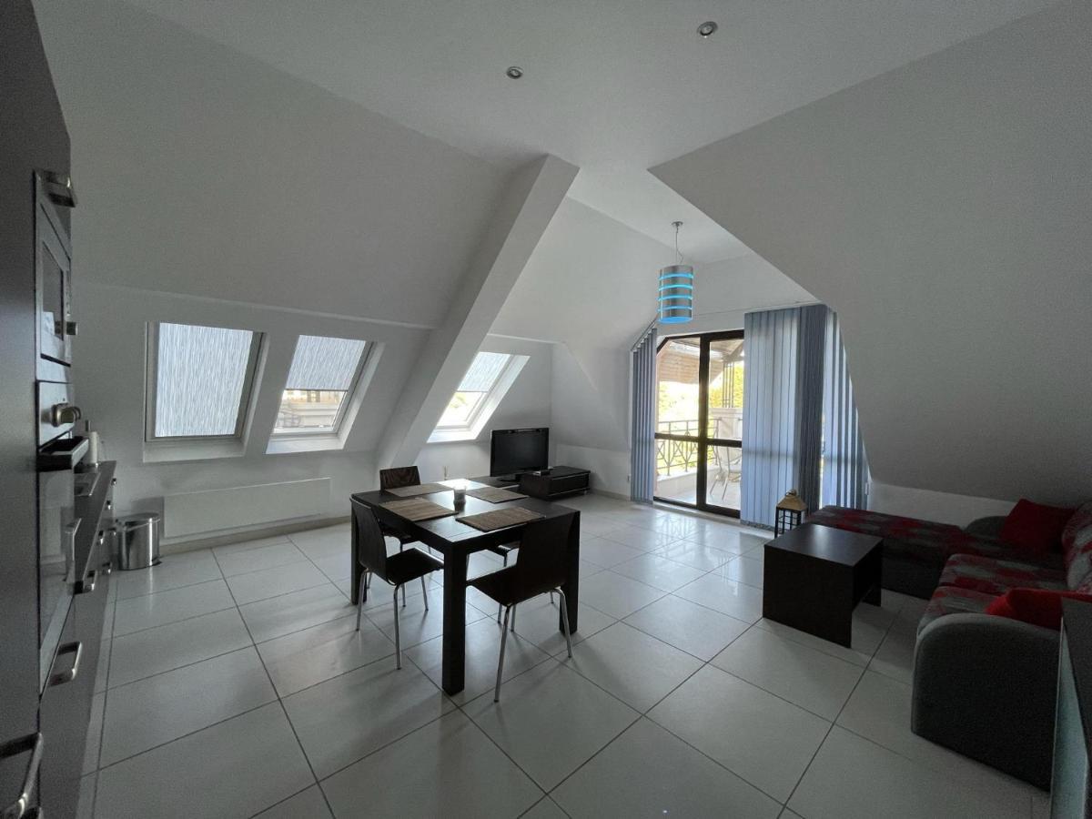 Stunning 2-Bed Apartment In Sea Resort Varna Saints Constantine and Helena Ngoại thất bức ảnh
