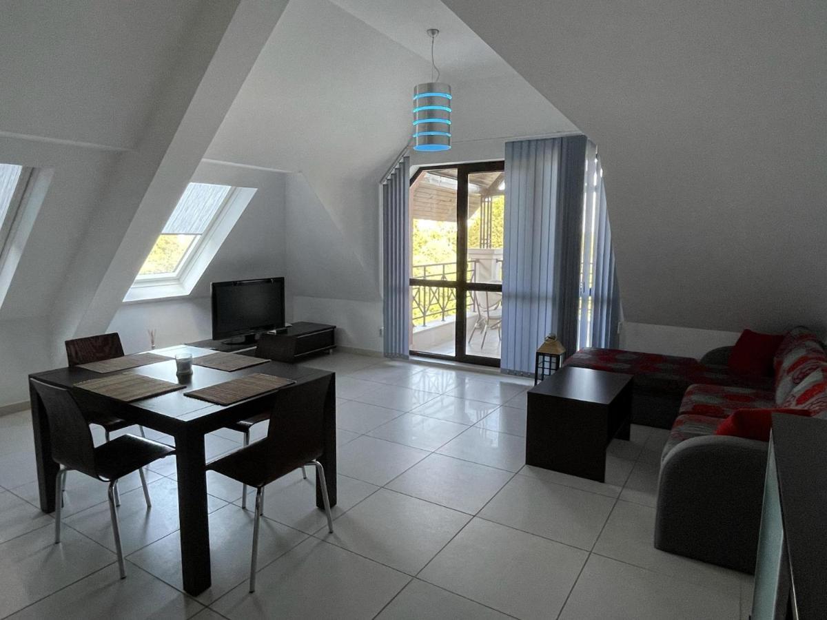 Stunning 2-Bed Apartment In Sea Resort Varna Saints Constantine and Helena Ngoại thất bức ảnh